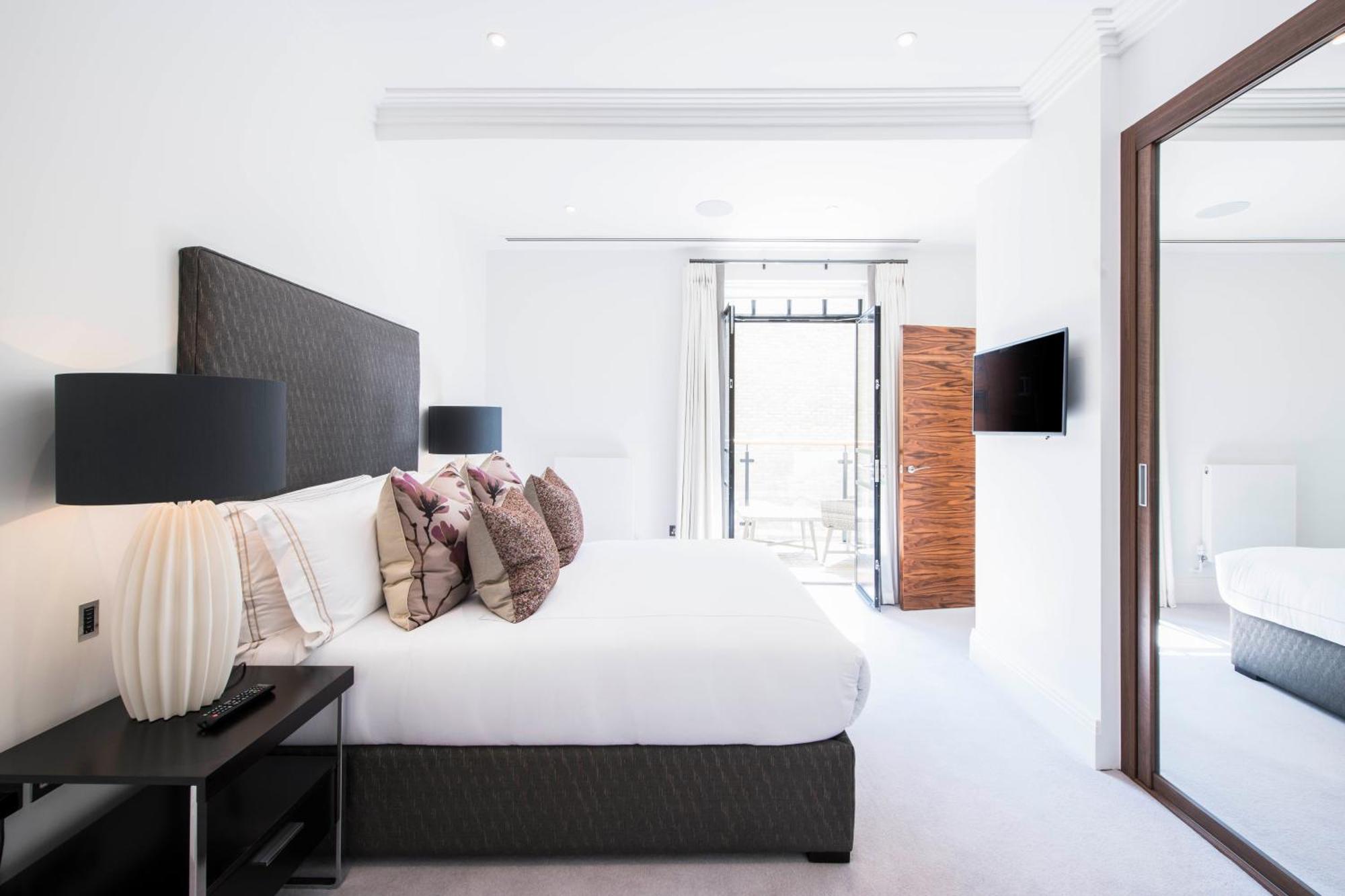 Palace Wharf Apartments Лондон Екстер'єр фото