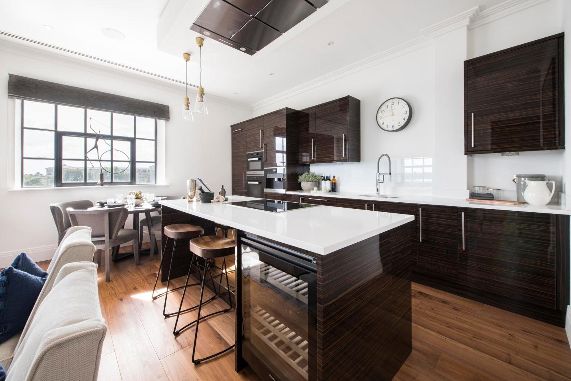 Palace Wharf Apartments Лондон Екстер'єр фото