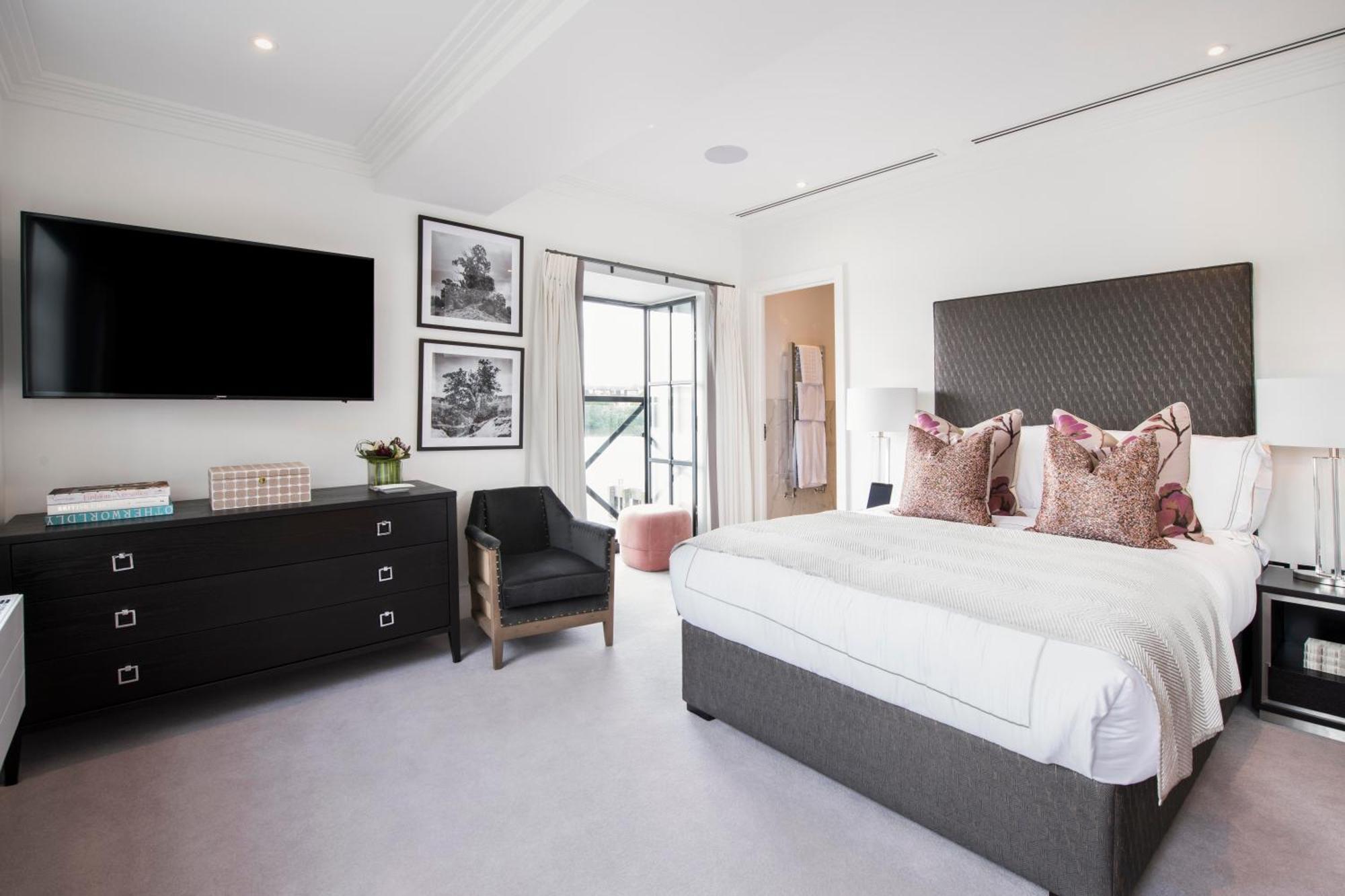 Palace Wharf Apartments Лондон Екстер'єр фото