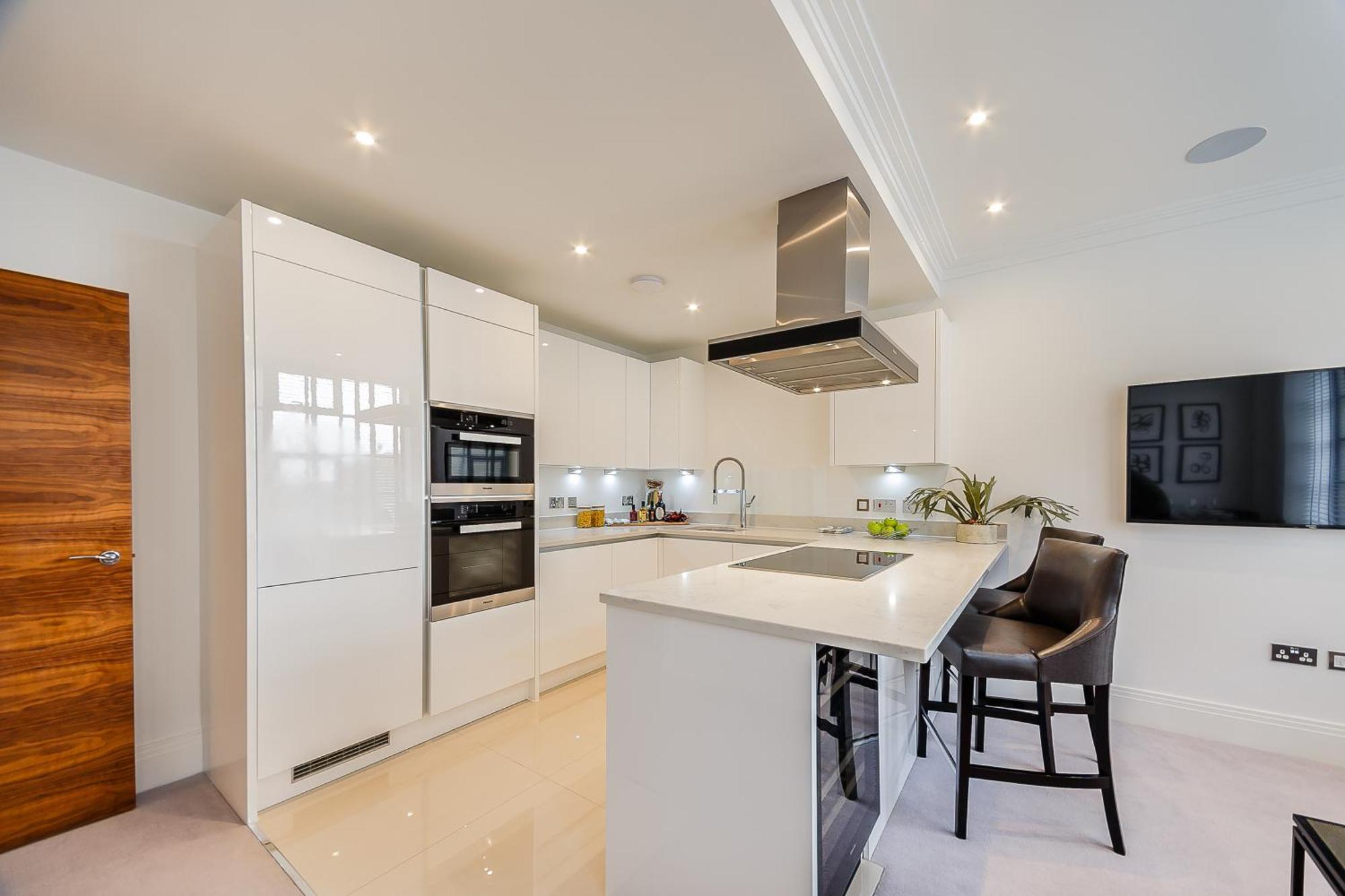 Palace Wharf Apartments Лондон Екстер'єр фото